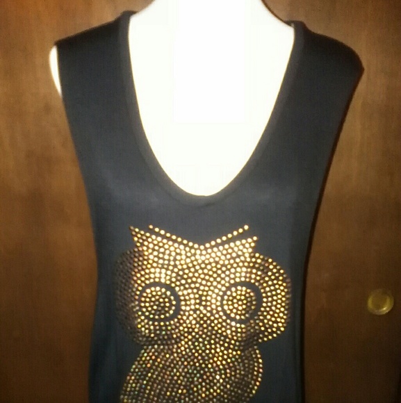 NWOT gorgeous metal rivet owl slinky wrap tank - Picture 6 of 6